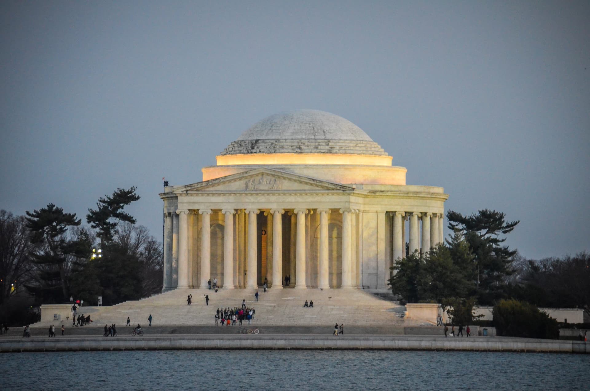 Descendant of Thomas Jefferson Calls for the Removal of His Memorial in DC