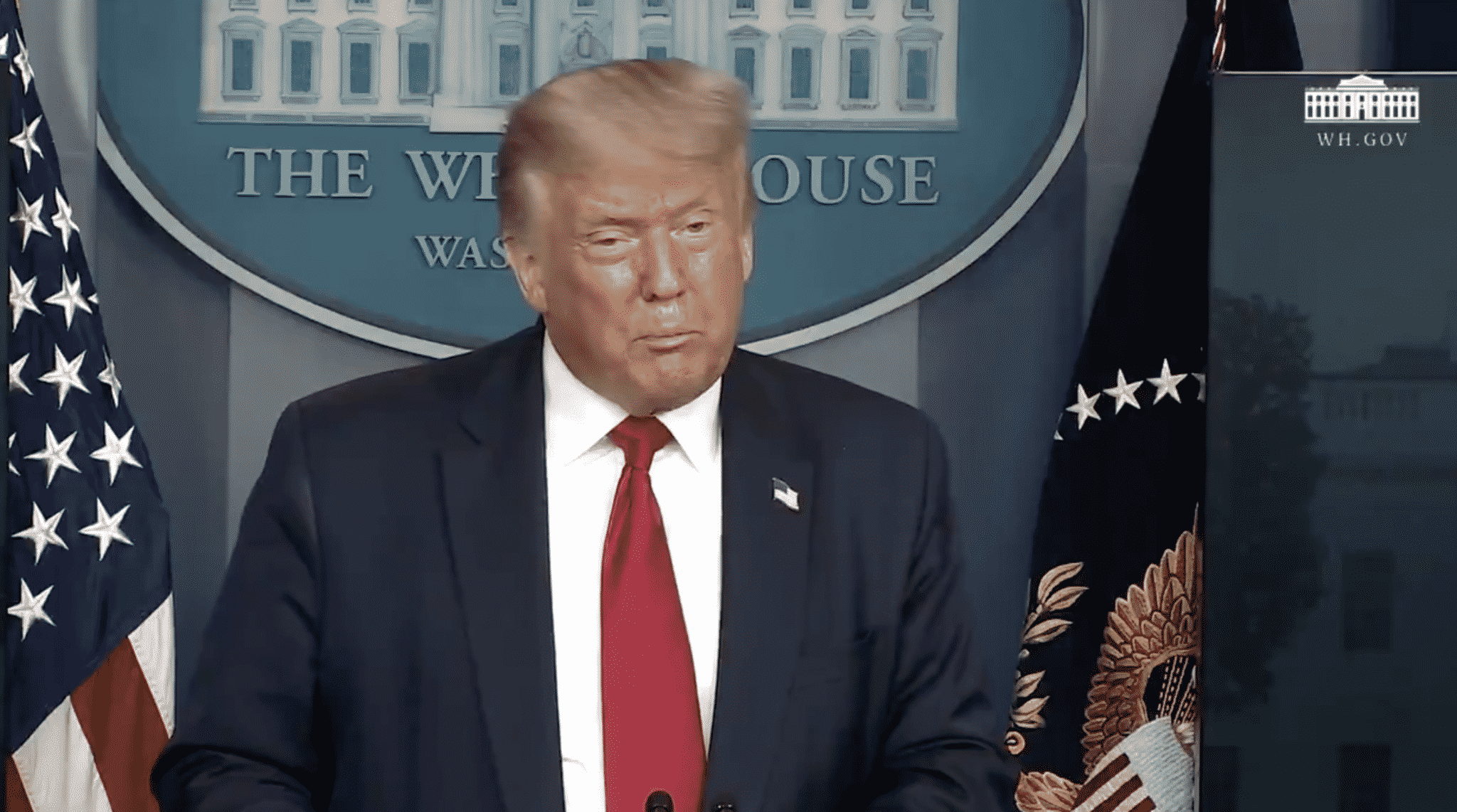 Trump Questions Why Fauci Has a High Approval Rating While He Does Not