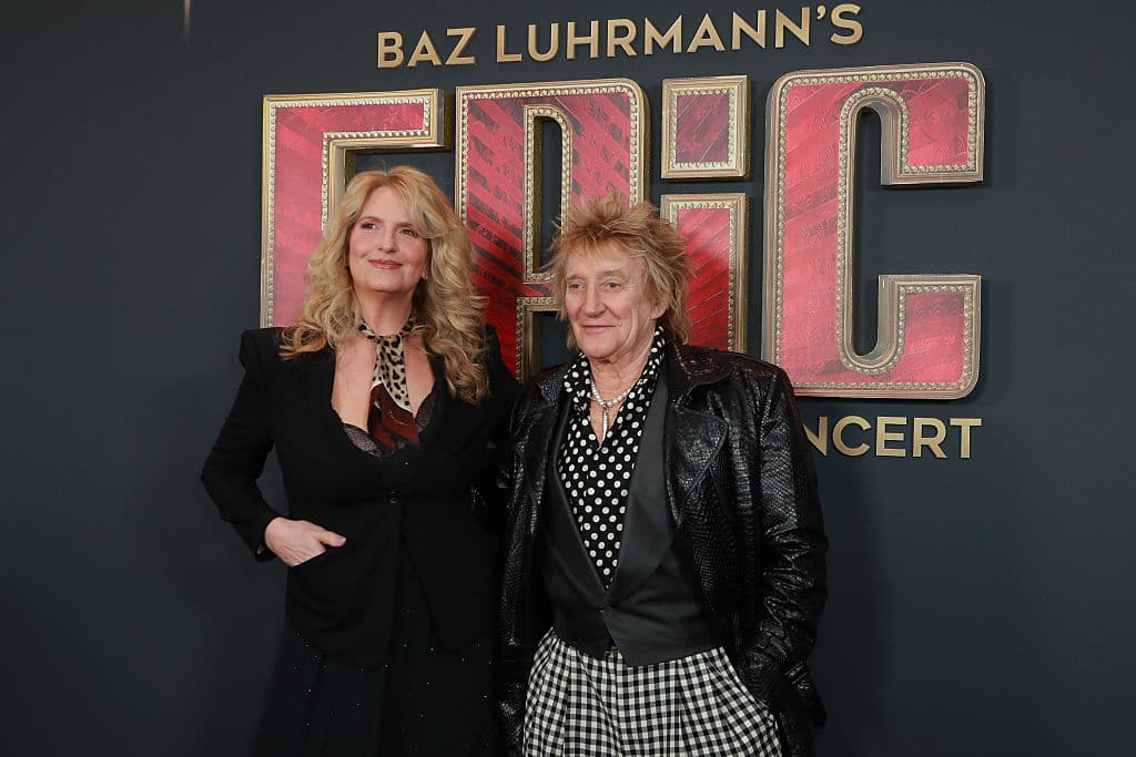 Rock Icon Pulls Vegas Performances at the Last Minute