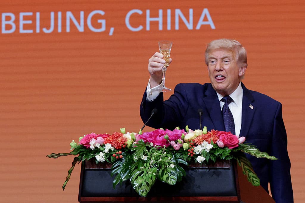 Trump Talks Chinese Railroad Workers, Chinese Restaurants in Toast