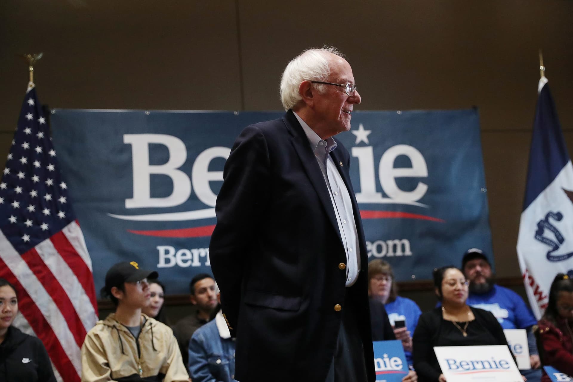With Clock Ticking, Democratic White House Hopefuls Sprint Through Iowa During Impeachment Break