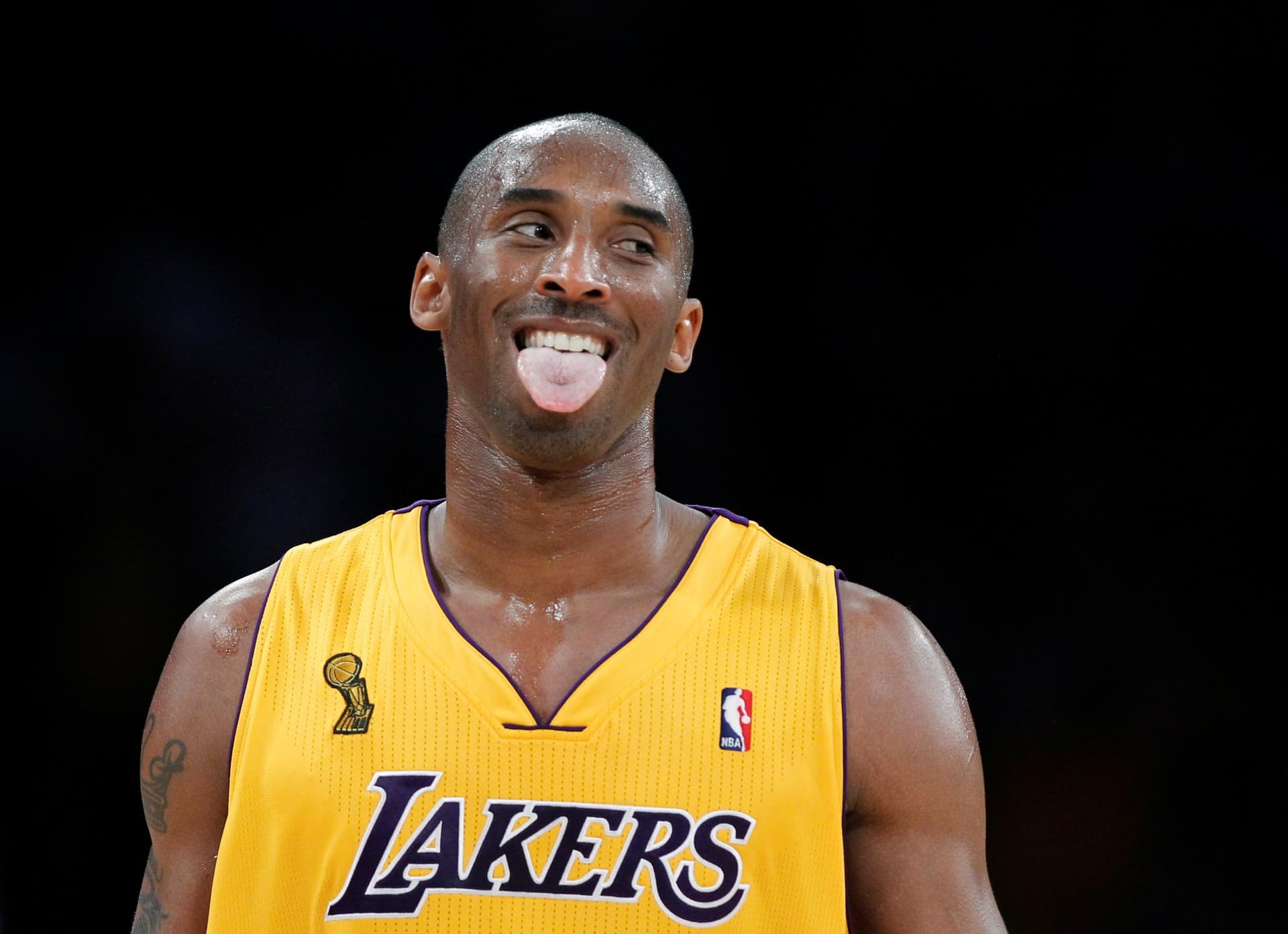 Petition to Make Bryant the New NBA Logo Nears 2 Million Signatures