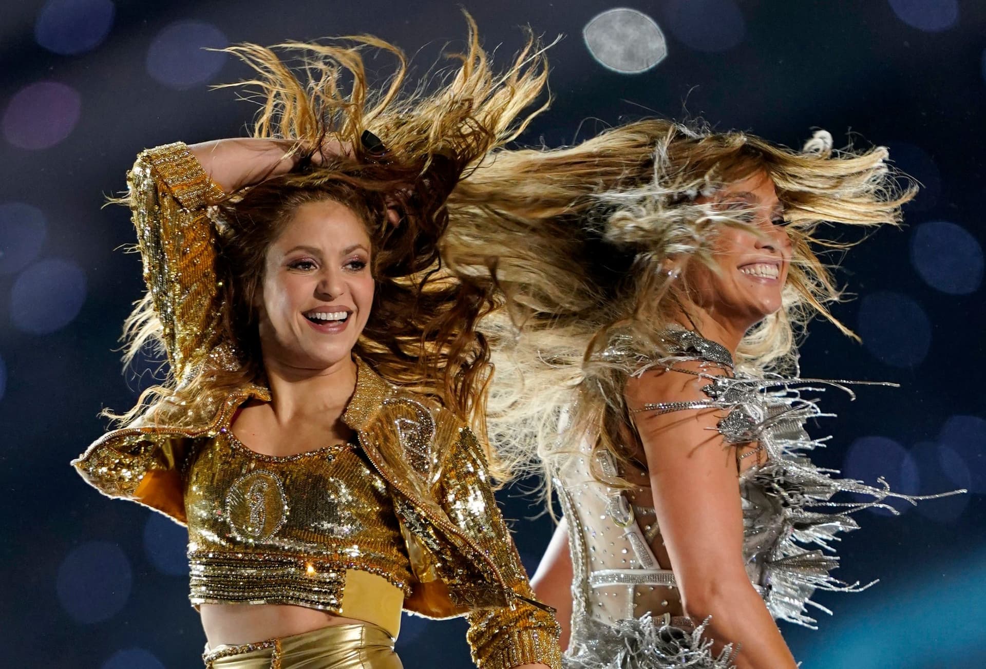 FCC Receives Whopping Number of Complaints about J.Lo, Shakiraâs Super Bowl Halftime Show