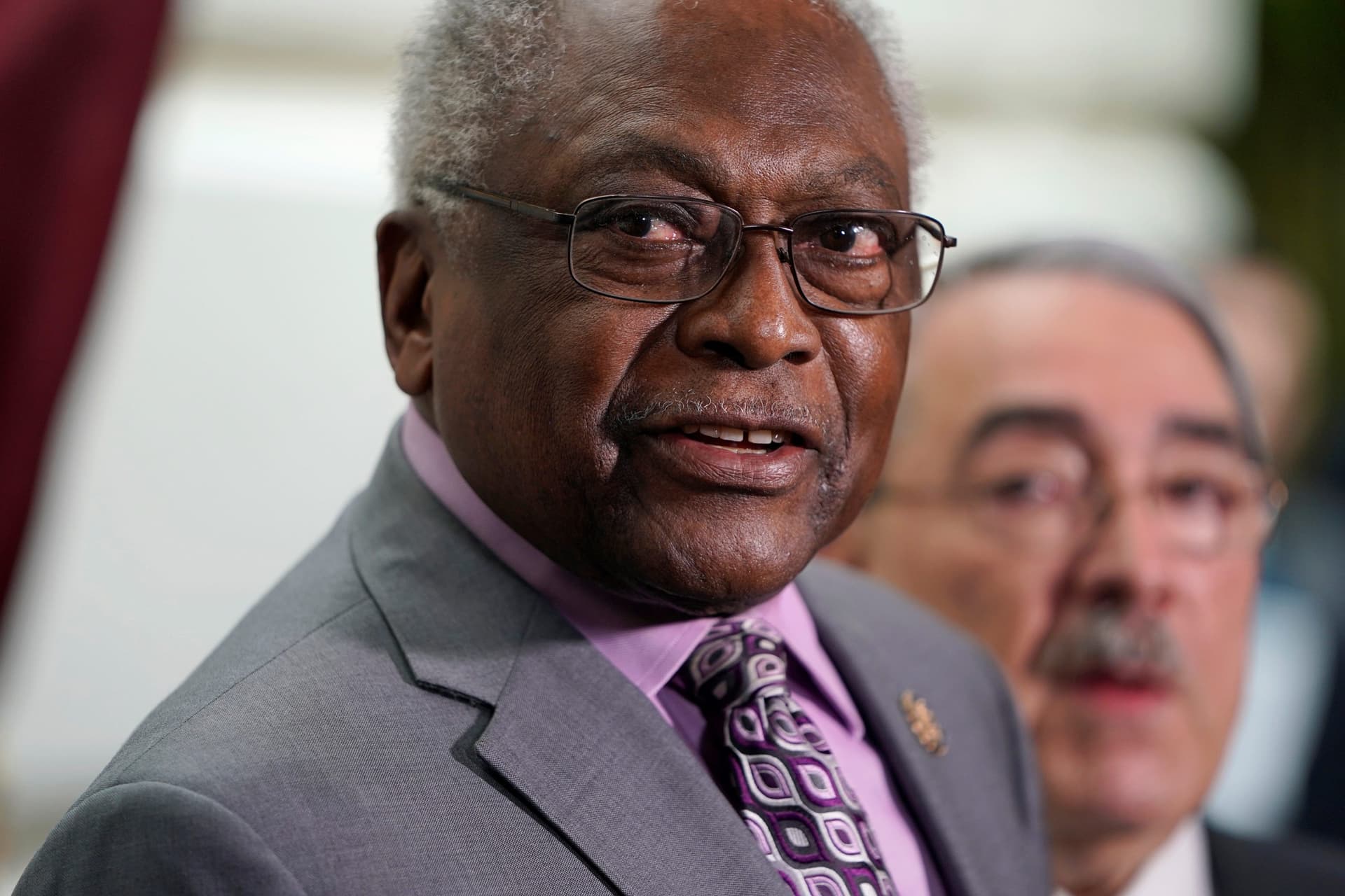 Clyburn: It Is Not a ‘Must’ for Biden to Pick a Women of Color for His Running Mate