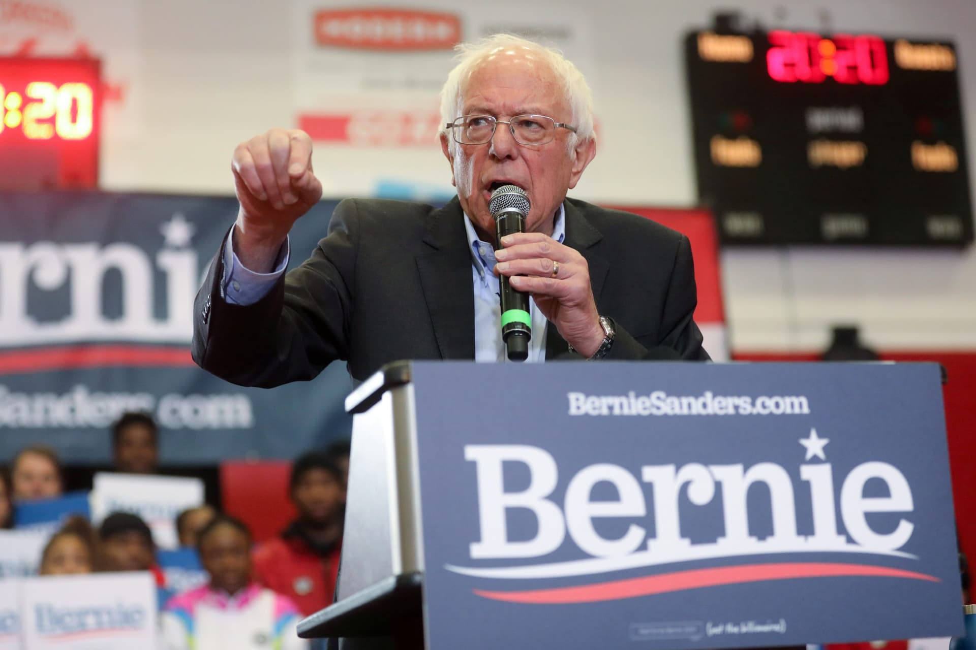 Sanders Says He Does Not Support Abolishing Police Departments