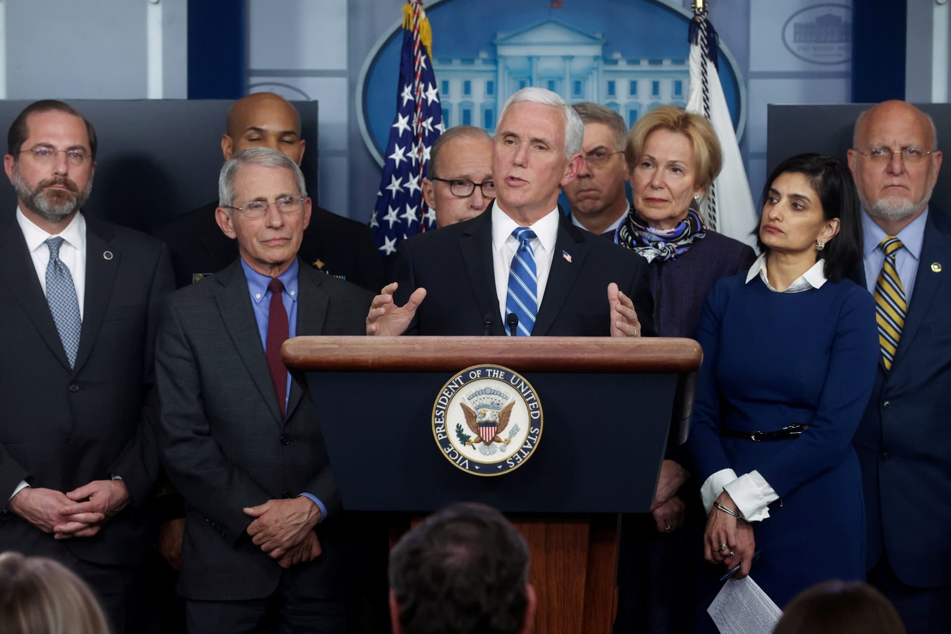 Pence Calls Fauci a āValuedā Member of the White House Coronavirus Task Force