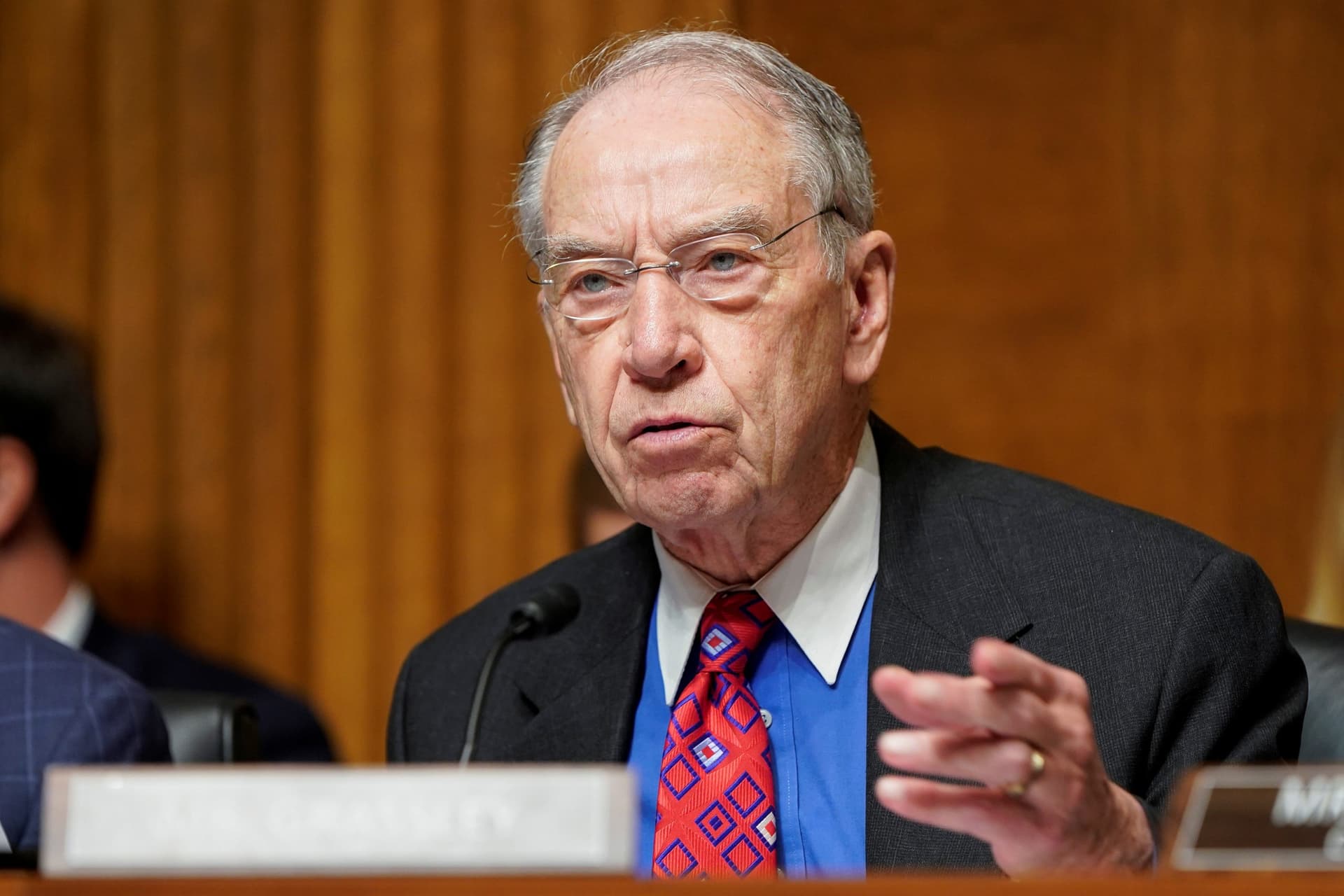 U.S. Senator Grassley Says June 1 USMCA Start Date Problematic for Automakers