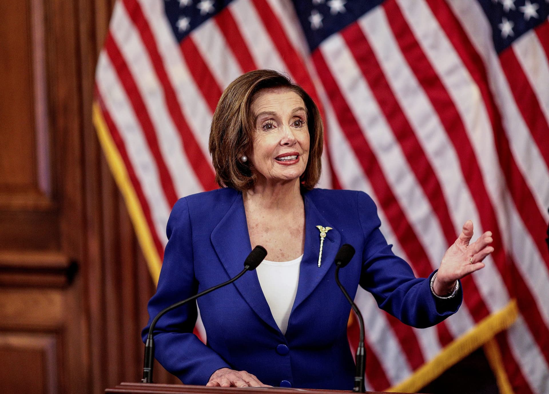 Pelosi Announces She Will Create a Bipartisan Committee to Oversee Coronavirus Response