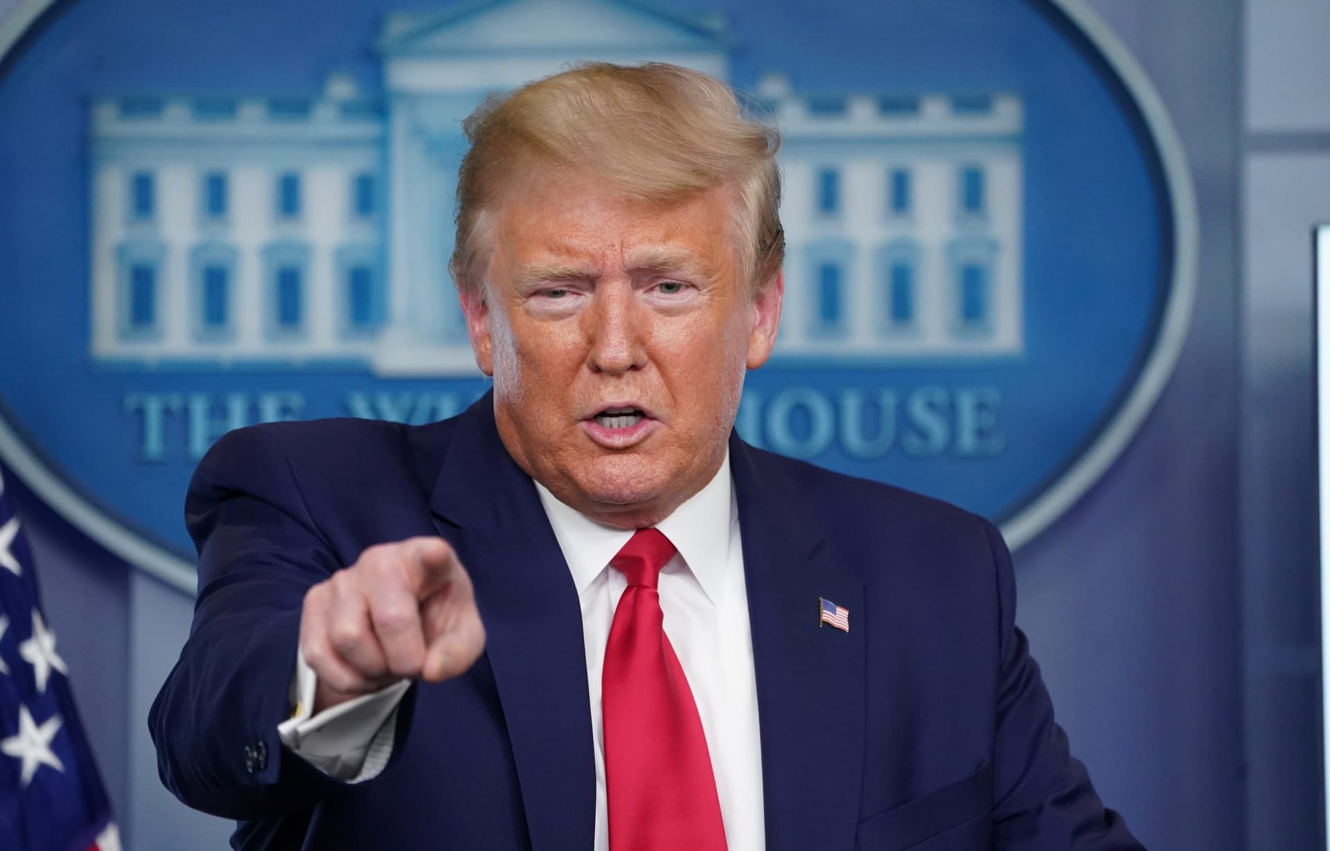 Trump Presses Graham to Call on Obama to Testify