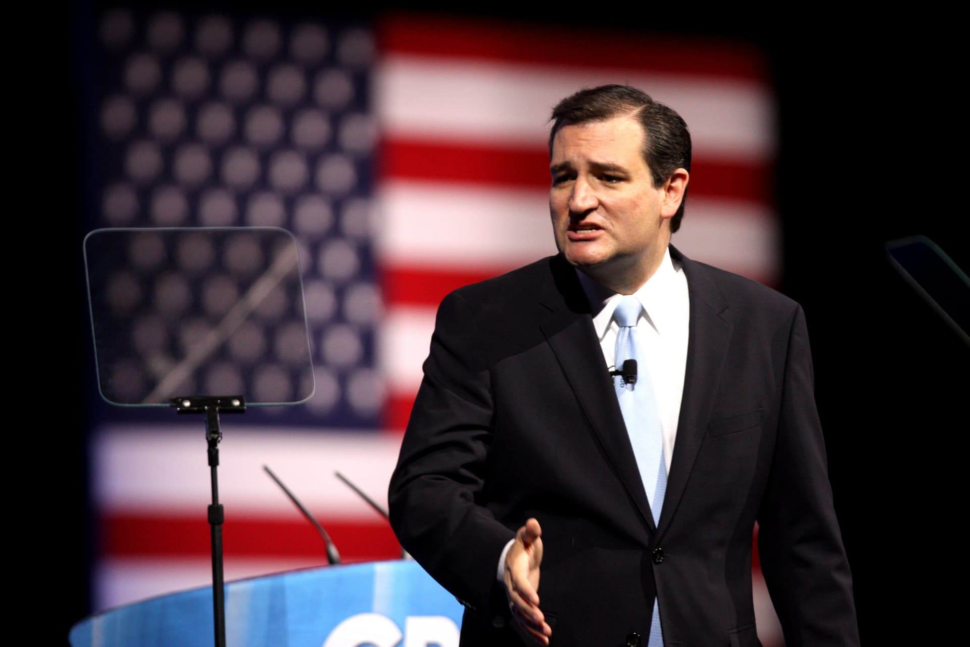 Cruz Calls on DOJ to ‘Monitor’ New York City for ‘Constitutional Violations’ With Coronavirus Restrictions