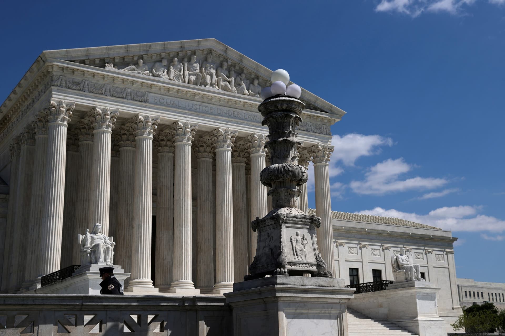 Supreme Court’s Decision to Endorse Protections for LGBTQ Workers Receives Praise