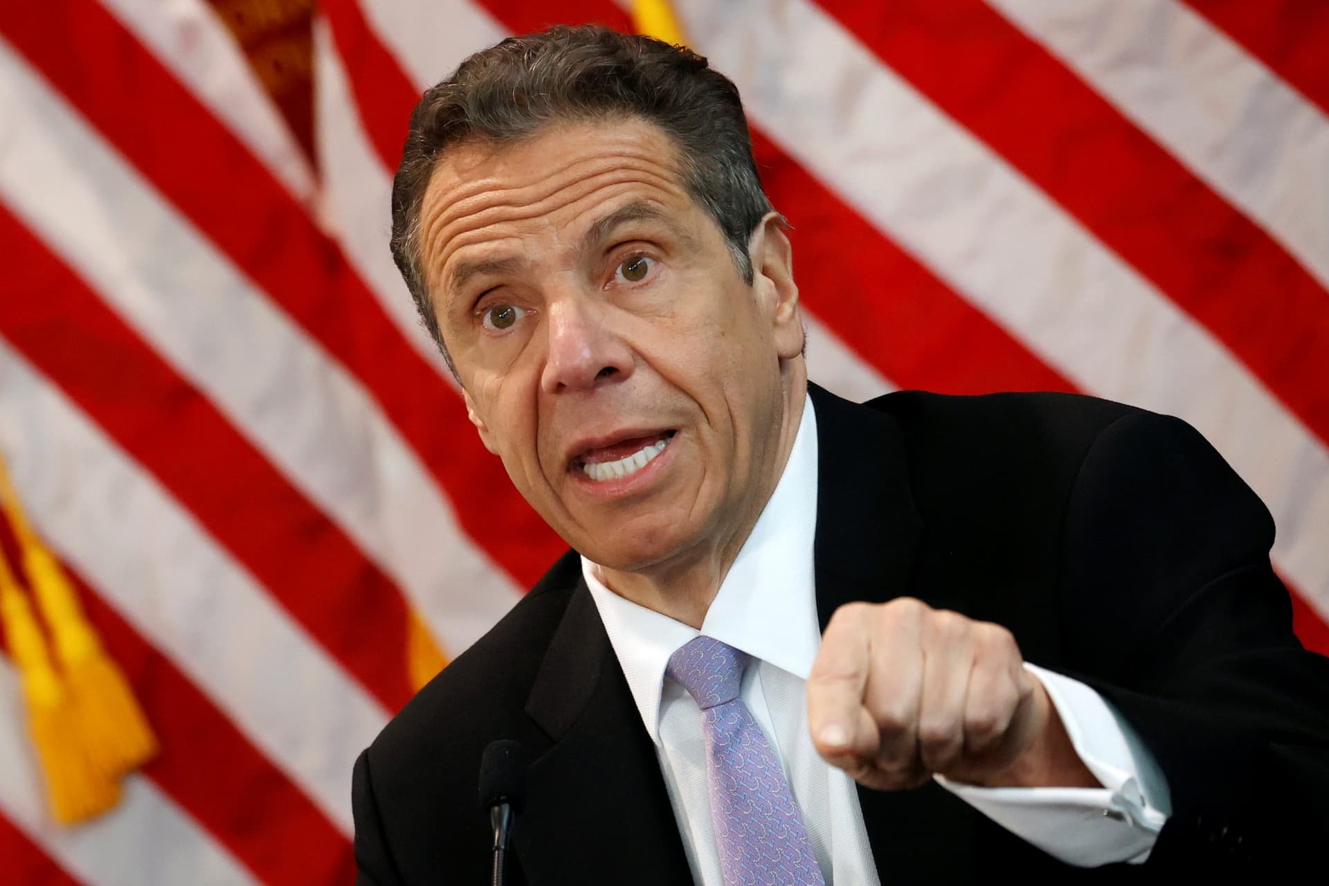 Cuomo Says Criticism of NY Nursing Home Coronavirus Deaths Is āall Politicsā