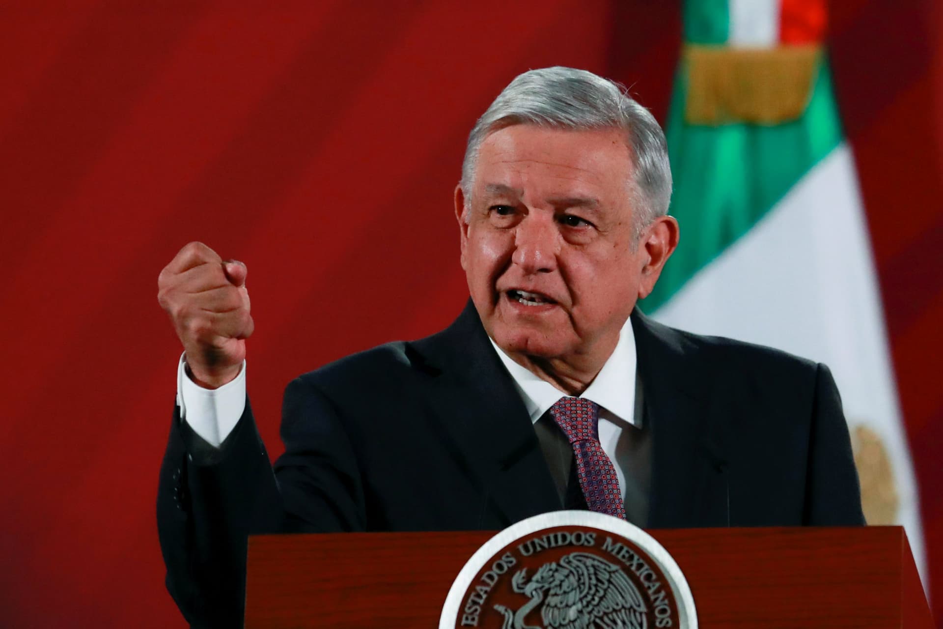 Mexican President Says Trump Summit Unlikely, but Keeps Door Open