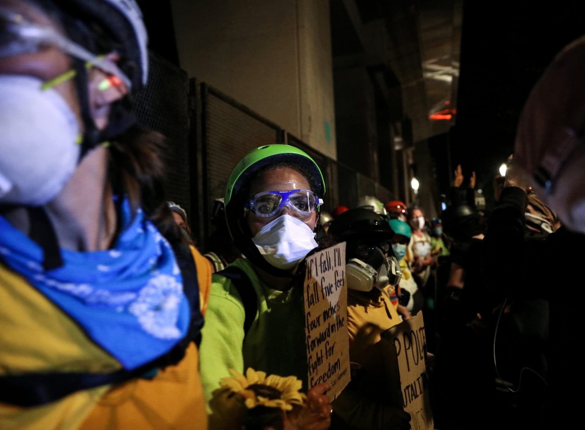 Trump, Portland Mayor Clash Over Causes of Escalating Unrest