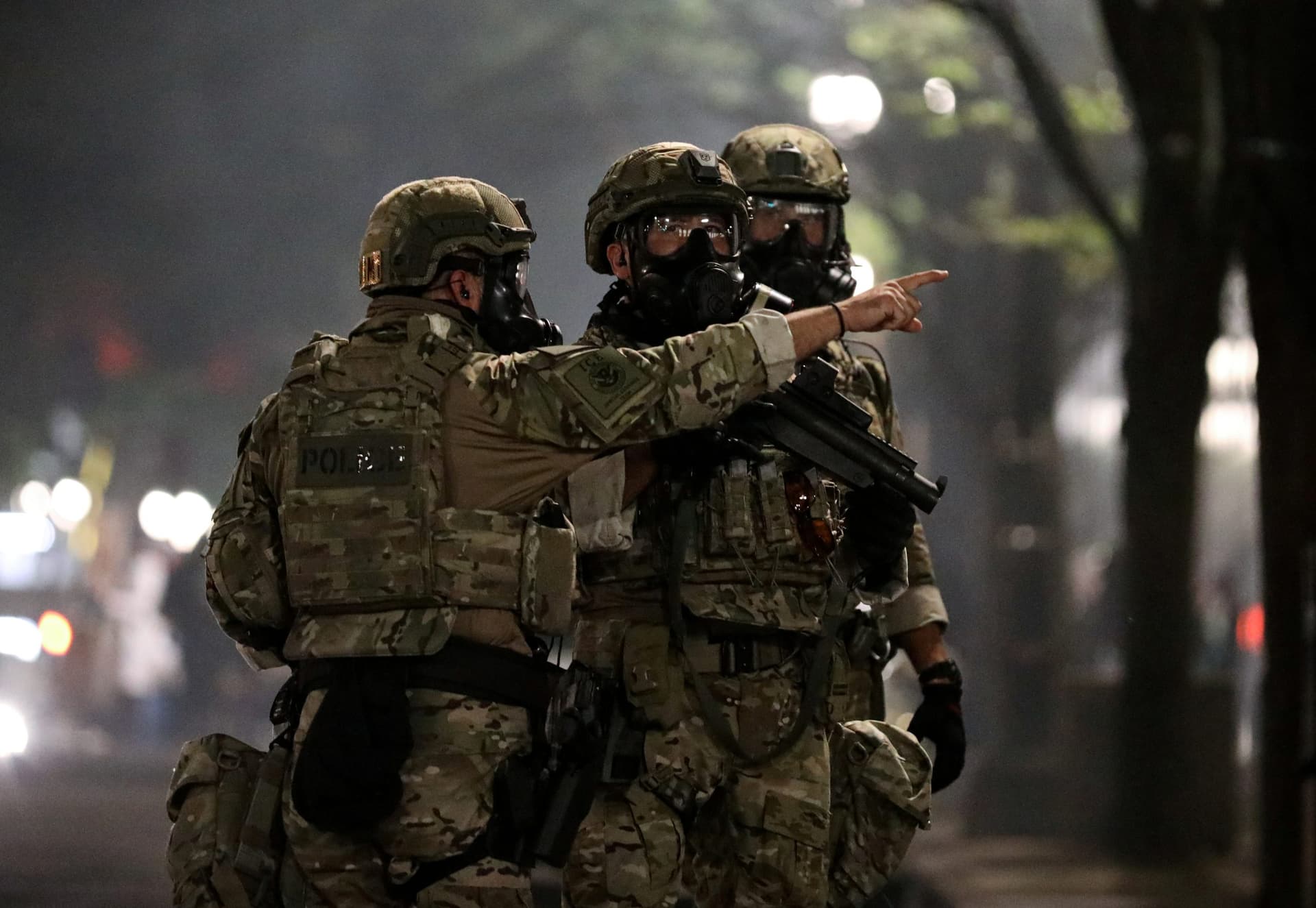 US Officials Defend Portland Crackdown: āWeāre Not Going to Apologizeā