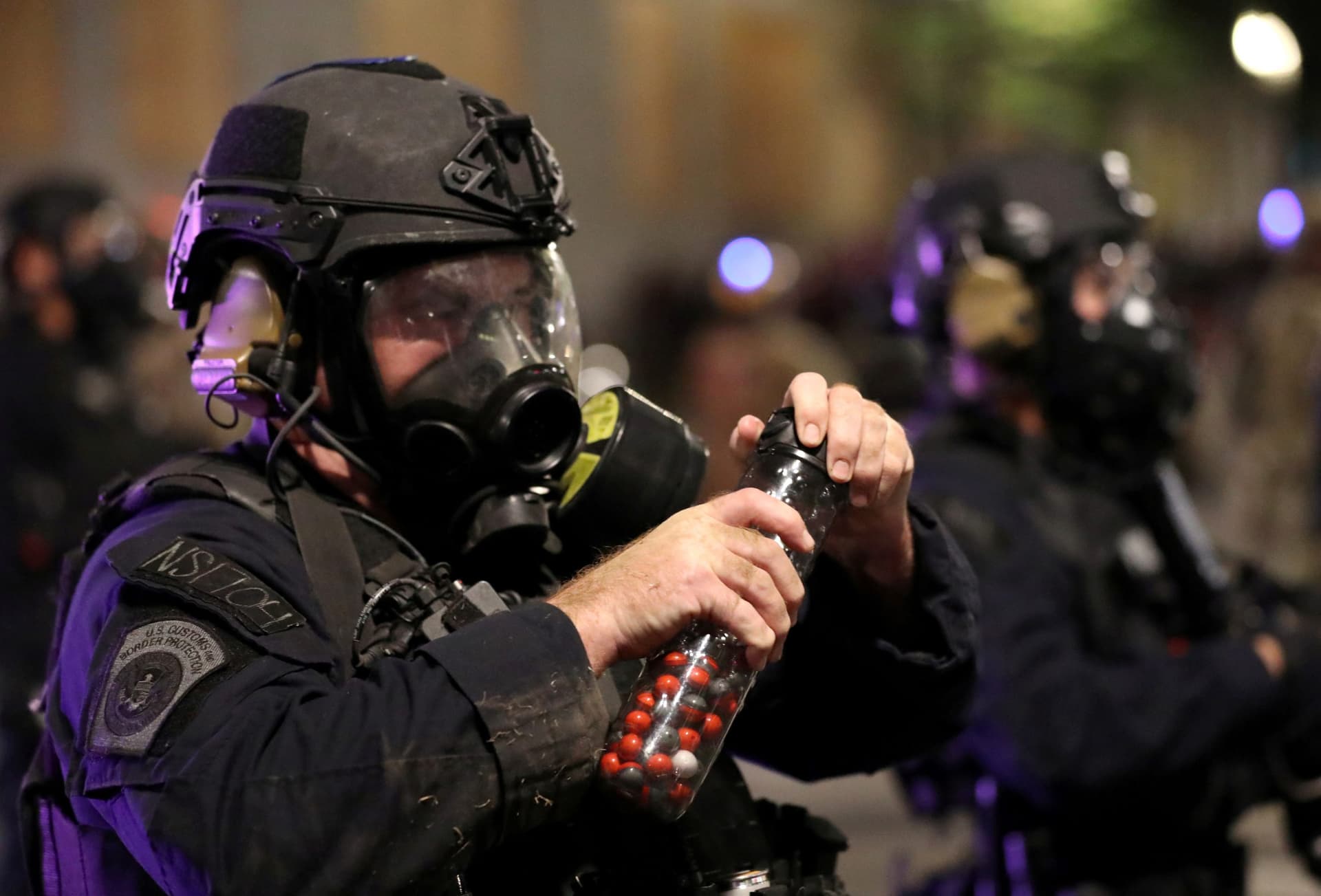 Federal Agents Pull Out of Seattle, Mayor Says