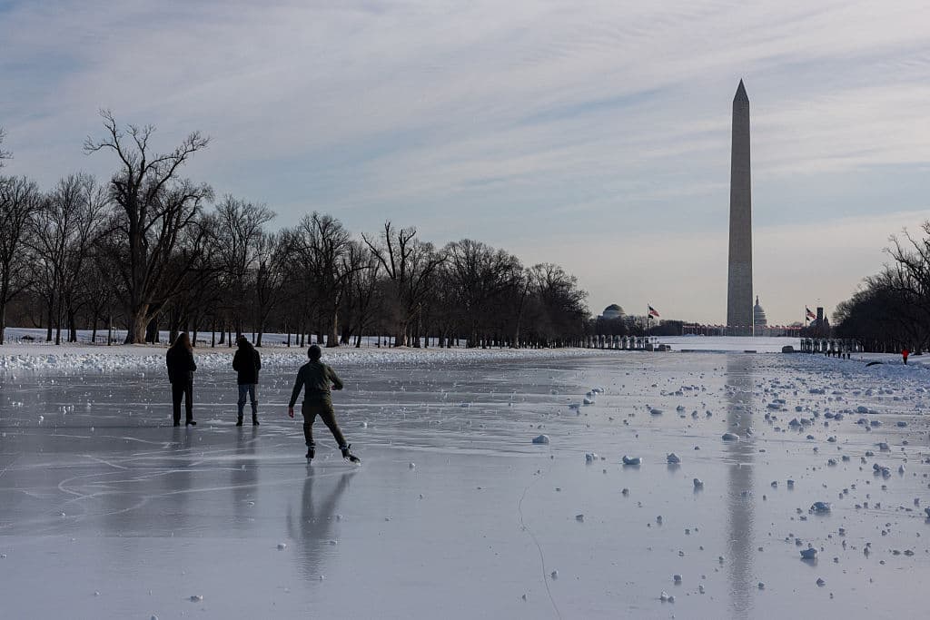 President Sings the Blues About Lincoln Memorial Reflecting PoolÂ