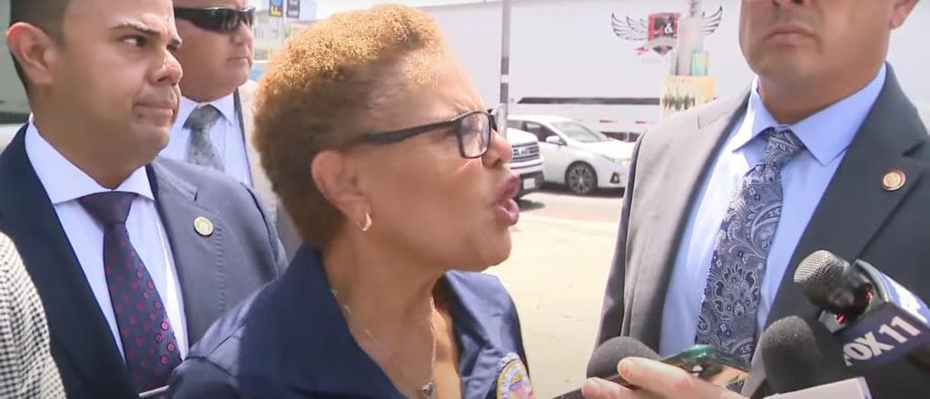 Magic Johnson Gushes Over Karen Bass, Praises Her As Doing ‘A Tremendous Job’