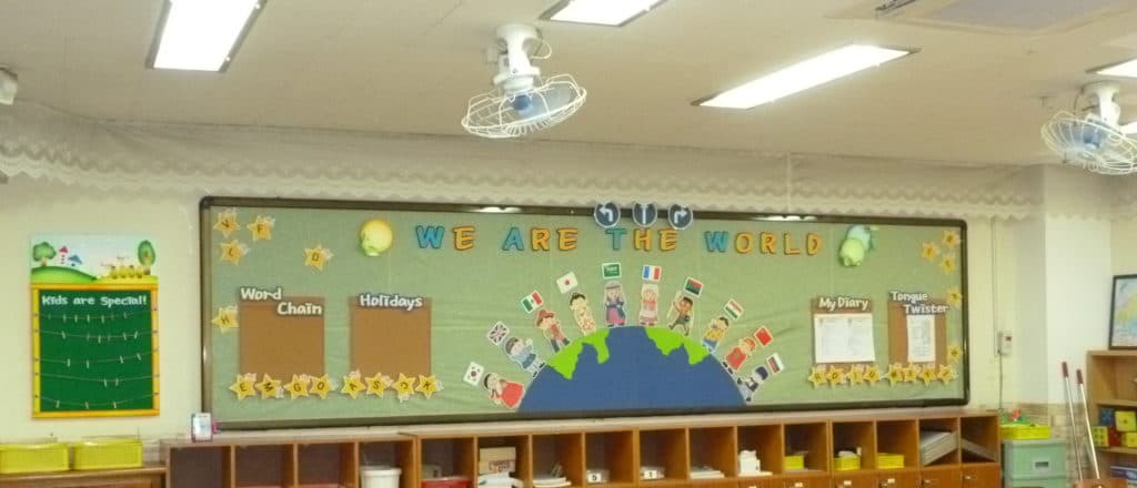 School Stands By Mandatory K-12 Screentime After Parents Protest